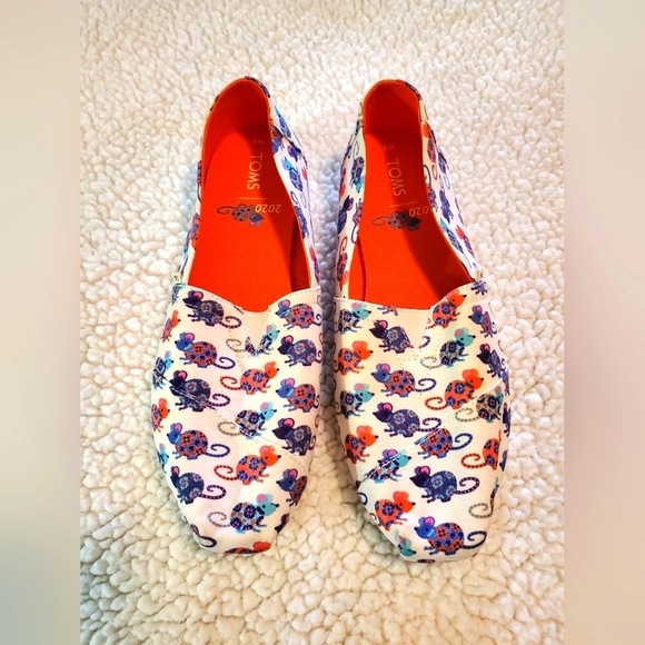 Toms Shoes - Toms NWOT year of the Rat 2020 slip on shoes.  Size Womens 9